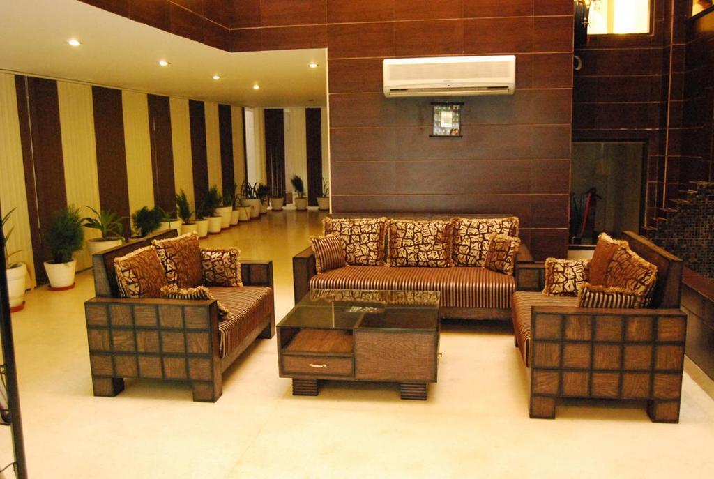 Hotel New Walnut Castle Paharganj Exterior photo